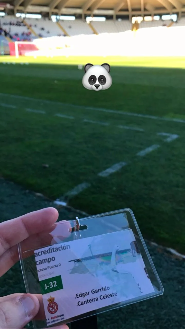 Edgar Garrido acreditado con CanteiraCeleste para cobertura del Celta B en 2017